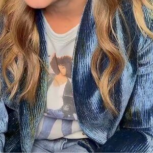 NWOT Viral Whitney Houston Truth Tour Tshirt